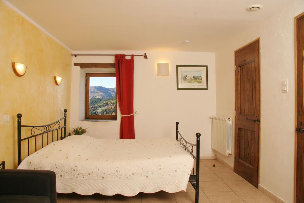 Chambres D'Hotes Lou-Rey Le Collet-de-Dèze Εξωτερικό φωτογραφία